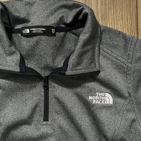The North Face Dark Heather Gray Quarter Zip Long Sleeve Size XS - Picture 3 of 4